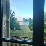 Demeure En Seine - Et D'hote En Bord De Seine فندق مبيت وإفطار 4*